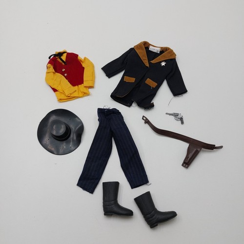 Action joe tenue 7906 nom - action,