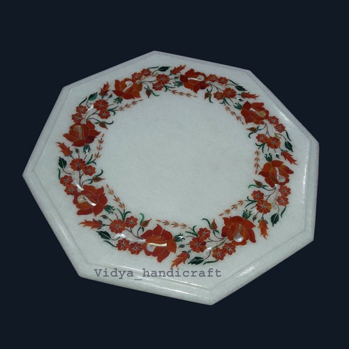 Dessus table angle en - de, d'angle