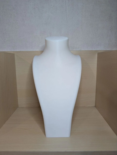 Buste présentoir collier - à,