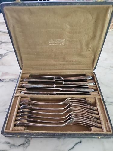 Coffret fourchette couteau - 6,
