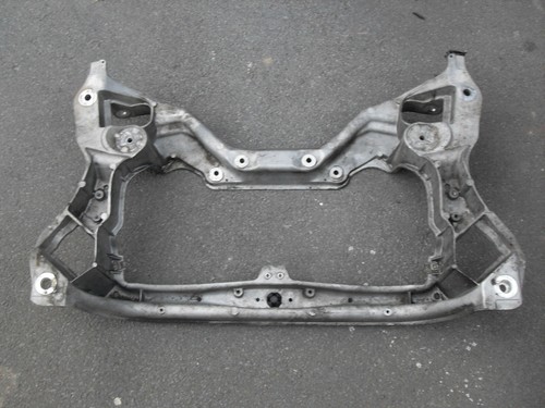 Berceau avant mercedes c200 - berceau,