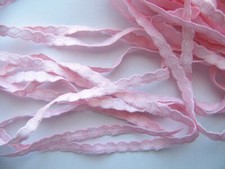 ANCIEN GALON FANTAISIE ROSE - GRANDE LONGUEUR  900 cm - G 25