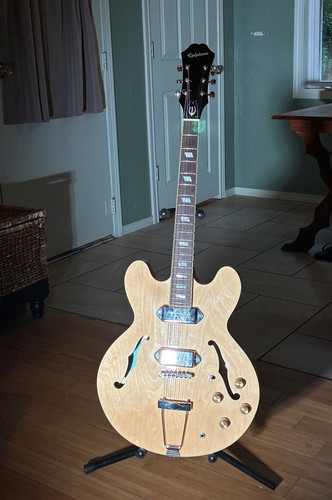 Epiphone electric guitar - electric, model