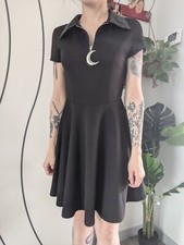Robe noire patineuse évasée
