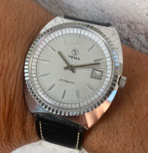 Superbe montre automatique