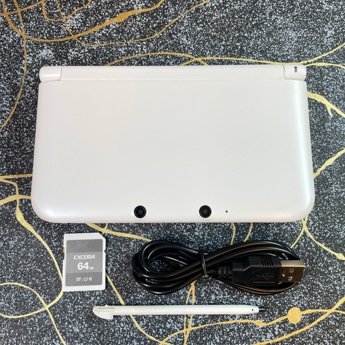 Nintendo 3ds console white - console,