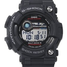 Montre solaire robuste pour