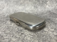 Boîte Étui à Cigarettes Métal Argenté. Motif Rayures. Art Déco. Vintage Poudrier