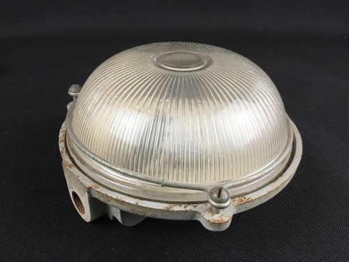 Lampe applique hublot ancienne - lampe,