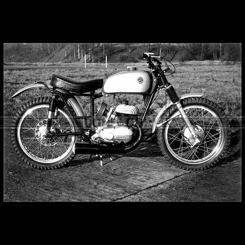 Photo 000392 bultaco 175 - photo, m.000392