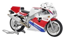 Tamiya 1/12 Yamaha FZR750R