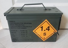 Boite caisse de munitions