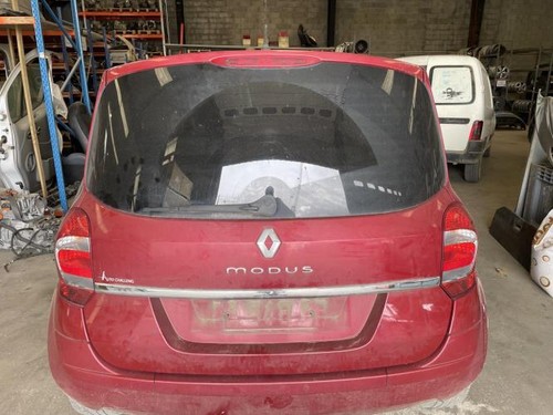 Malle hayon arriere renault - malle/hayon,