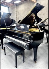 Yamaha C7 Grand Piano 7'6" Polished Ebony