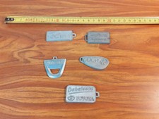 Lot goodies 5 plaques porte