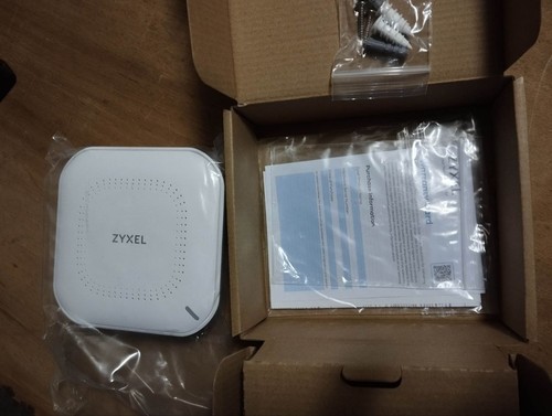 Bornes antennes point - /, /