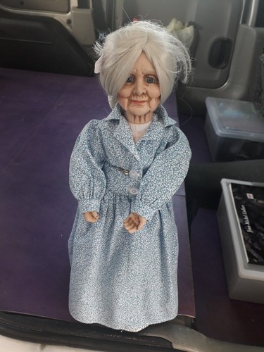 Poupee grand mère - poupee, en