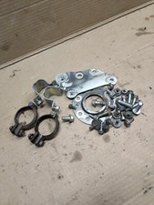 pièces/boulons aléatoires