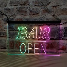 Enseigne lumineuse néon LED à décoration intérieure ouverte de bar avec un st...