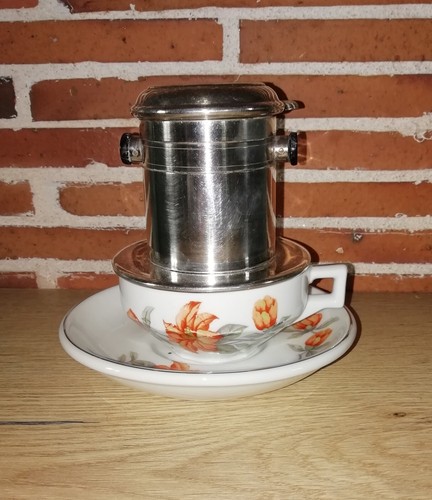 Rare tasse café porcelaine