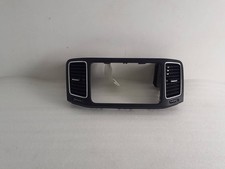 Volkswagen Sharan 2012 Grille