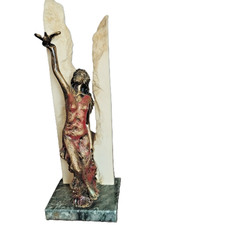 BELLE STATUETTE REGULE CONTRE