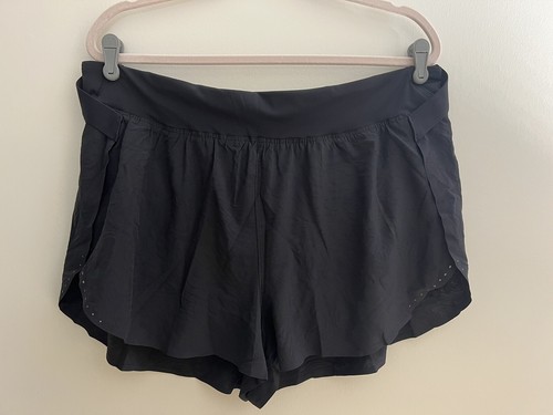 Nwt size lululemon - nwt,