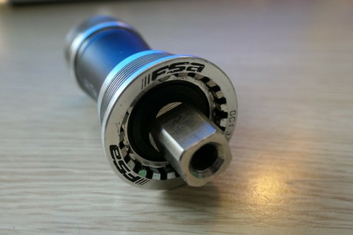 Boitier pedalier fsa - boitier,