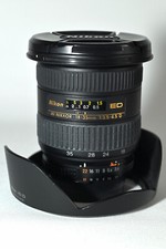 NIKON NIKKOR zoom  AF  18 ~ 35 mm  f / 3,5 ~ 4,5 D ED IF Asphérical