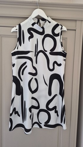 Robe sans manches blanche