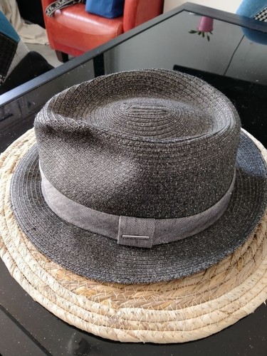 Chapeau