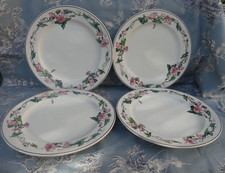 4 ASSIETTES PLATES VILLEROY ET