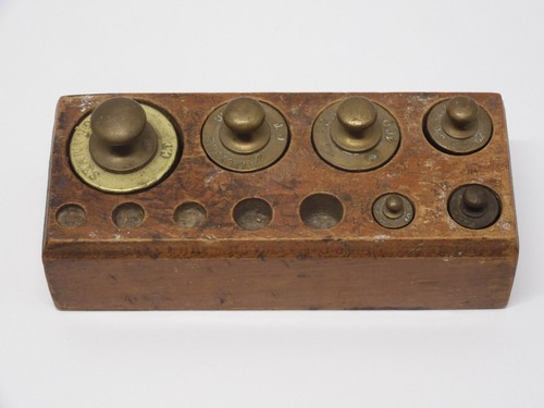 Ancienne boite poids - boite, pour
