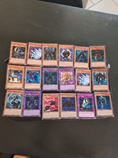 LOT DE 18 CARTES HÉROS DE LA DESTINÉE YU-GI-OH!