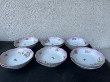 Série de 12 petites assiettes