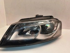 AUDI A3 8P1 Avant Gauche le