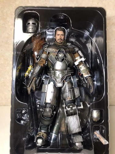 Figurine hot toys iron - iron, man