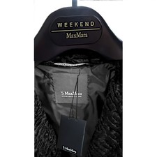 VESTE BY MAX MARA 'S TRAPÈZE EN FOURRURE ASTRAKAN SYNTHÉTIQUE NOIRE *T. AJUSTÉE