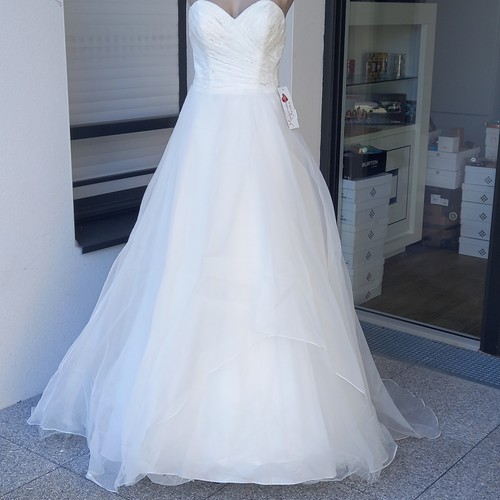 Neuf robe de - de, mariee