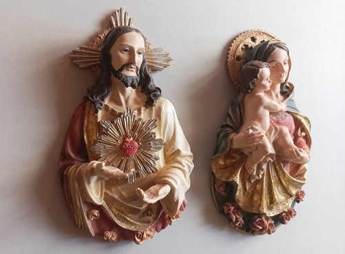 Paire bas relief - paire,