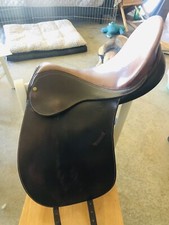 Bates Caprilli Dressage Saddle