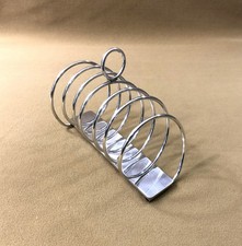 porte toast en métal argenté