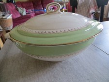 vaisselle ancienne soupière