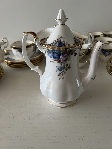 Royal albert - royal,