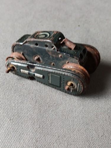Jouet ancien petit char - jouet,