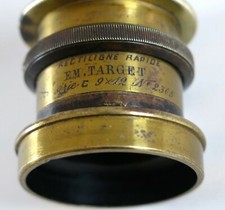 EM TARGET, objectif ancien