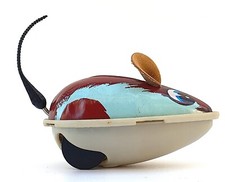 SOURIS SAUTILLANTE ET QUEUE TOURNANTE    ANCIEN JOUET MÉCANIQUE   FONCTIONNE