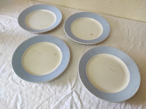 Anciennes assiettes plates - 4,