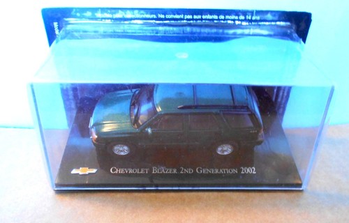 Die cast chevrolet blazer - die,