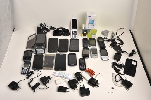 Lot téléphones portable - téléphones,